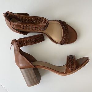 CL by Laundry heeled sandals, size 9